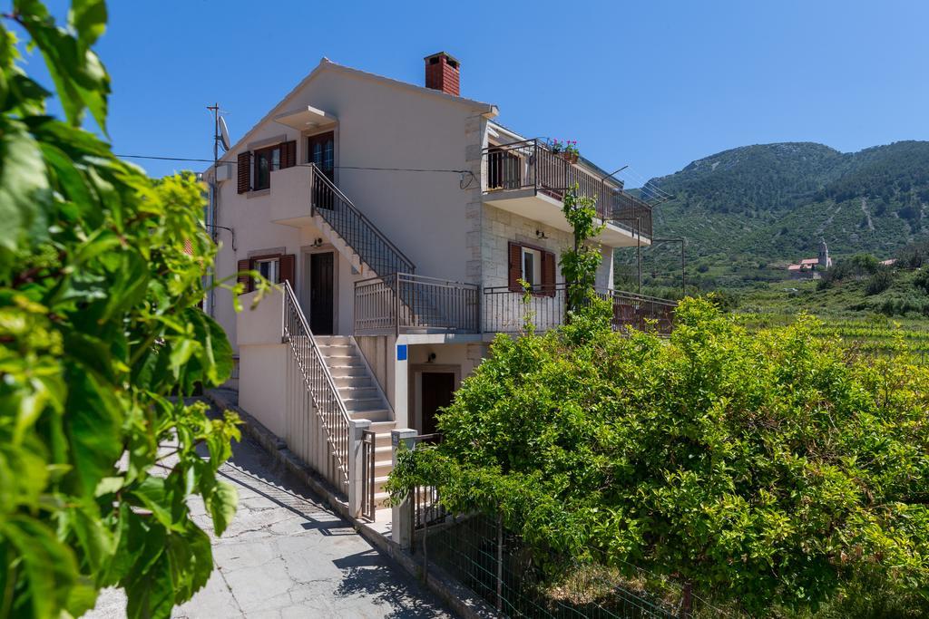 Apartments Popaj Komiža Zewnętrze zdjęcie