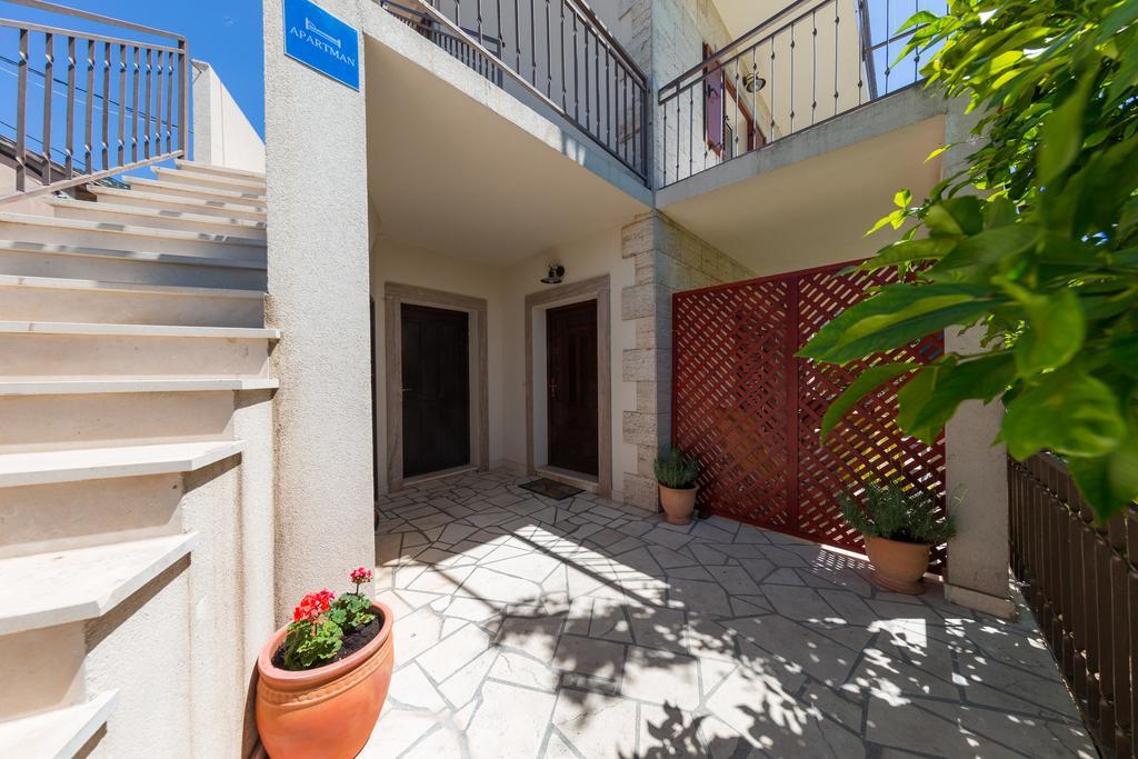 Apartments Popaj Komiža Zewnętrze zdjęcie
